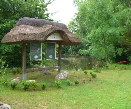 Alt Wittower Krug Hotel 3*