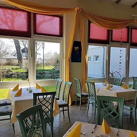Hotel Alt Wittower Krug 3*