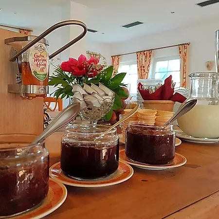 Hotel Alt Wittower Krug 3*
