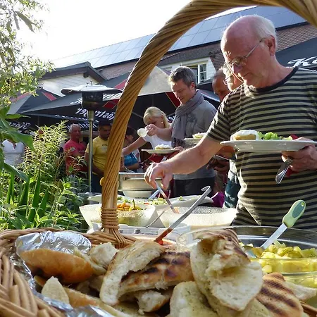 호텔 Alt Wittower Krug 3*