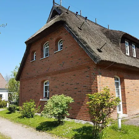 Hotel Alt Wittower Krug 3*