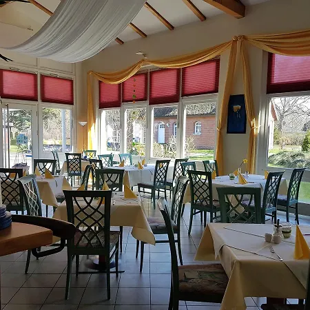 Alt Wittower Krug 3* Wiek auf Rügen